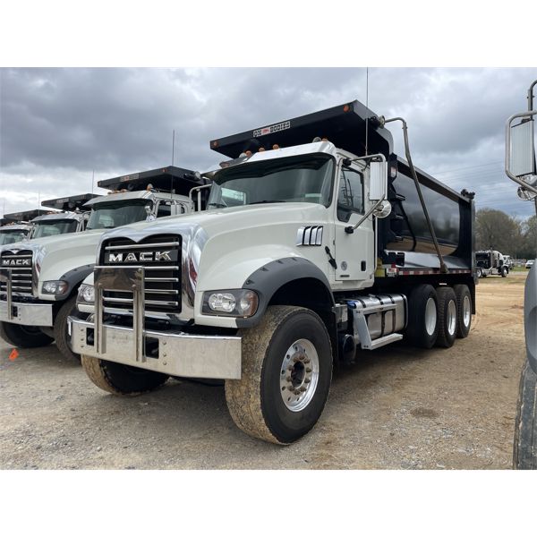 2023 MACK GR64F Dump Truck