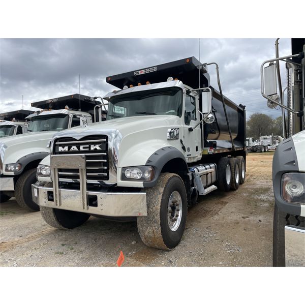 2023 MACK GR64F Dump Truck