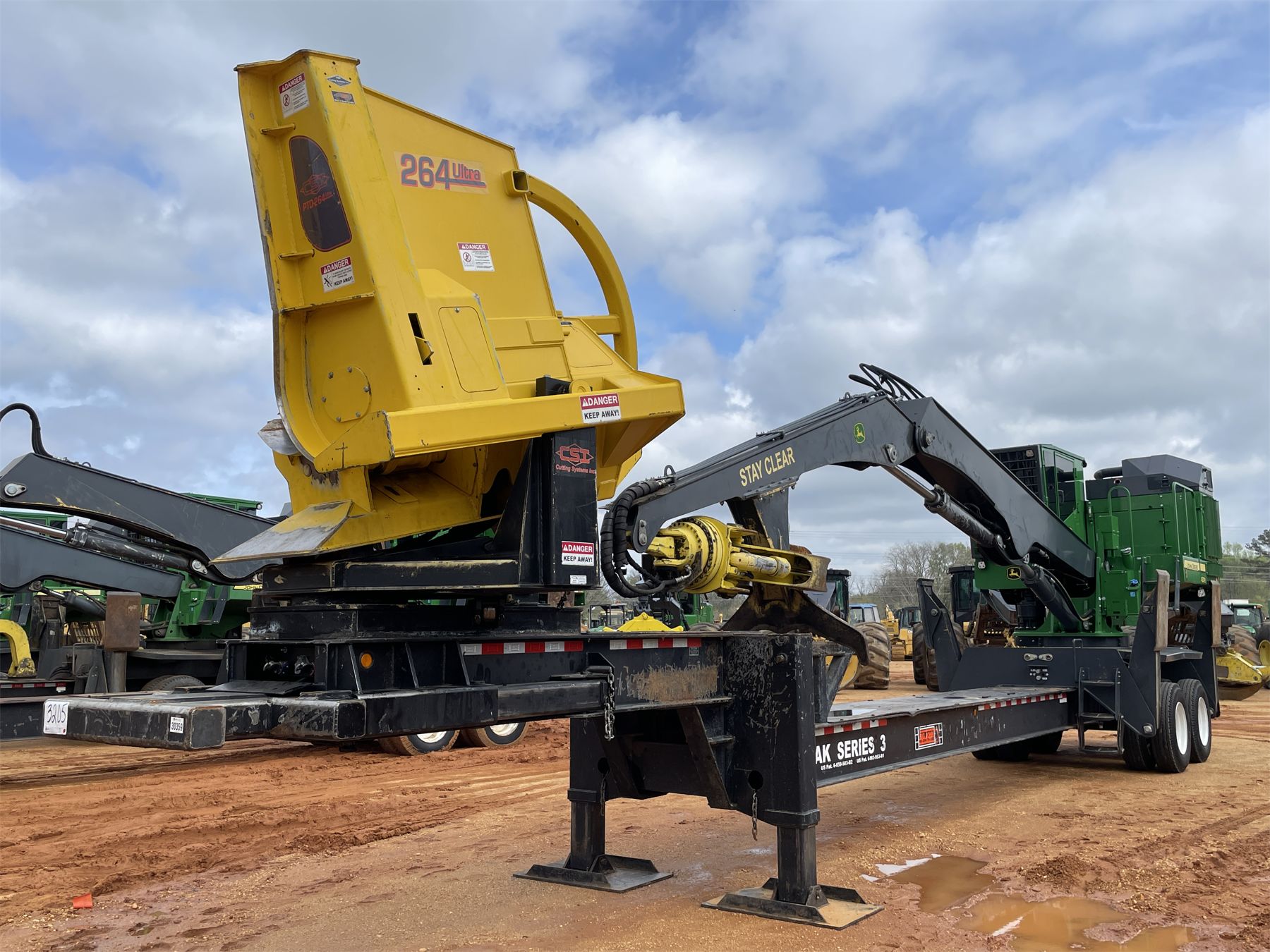 2021 JOHN DEERE 437E Log Loader - J.M. Wood Auction Company, Inc.