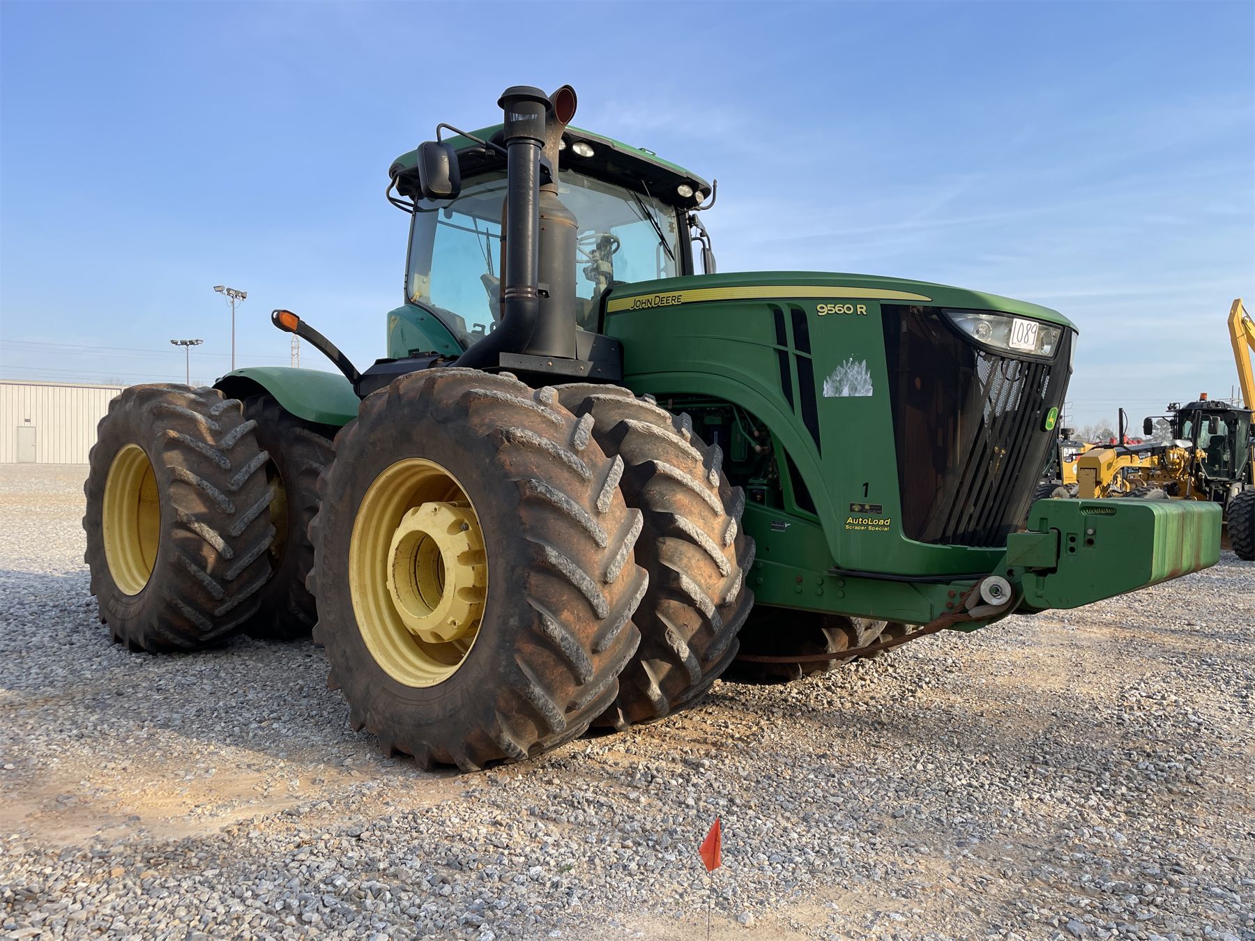 9560r 2013 JOHN DEERE 9560R Scraper Tractor - J.M. Wood Auction Company, Inc.