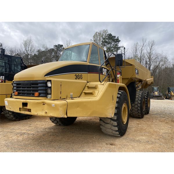 2004 CAT 740 Articulated Truck