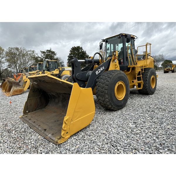 2012 JOHN DEERE 824K Wheel Loader