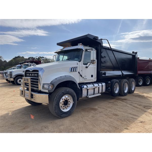 2019 MACK GR64F Dump Truck