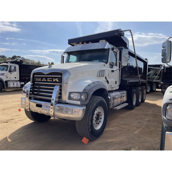2020 MACK GR64F Dump Truck