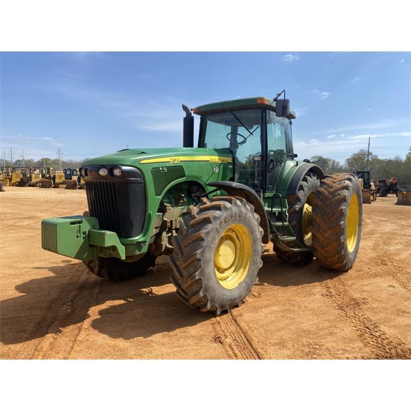 JOHN DEERE 8120 Farm Tractor