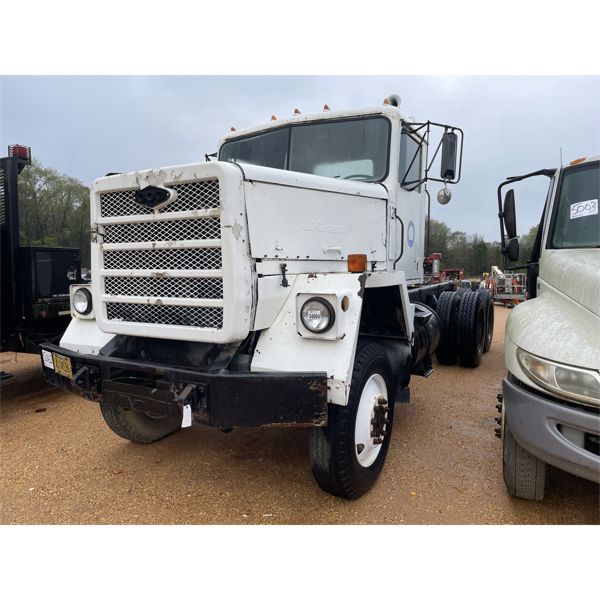 AM GENERAL  Military Truck