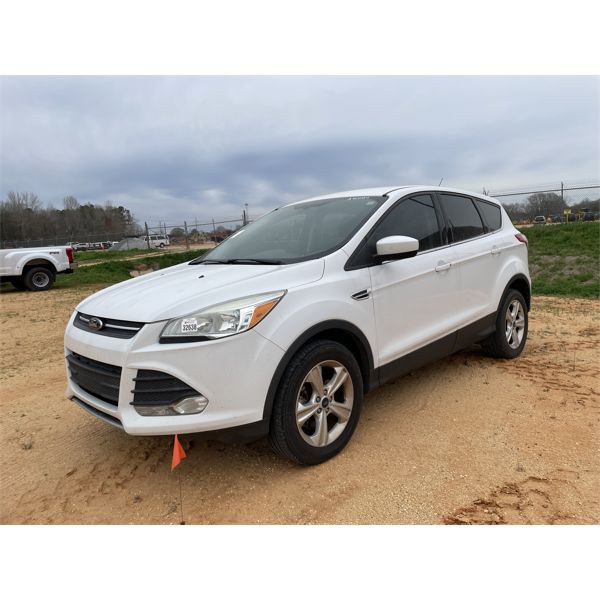 2016 FORD ESCAPE SE SUV