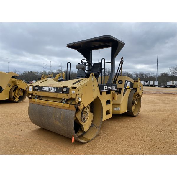 2003 CAT CB534D XW Roller