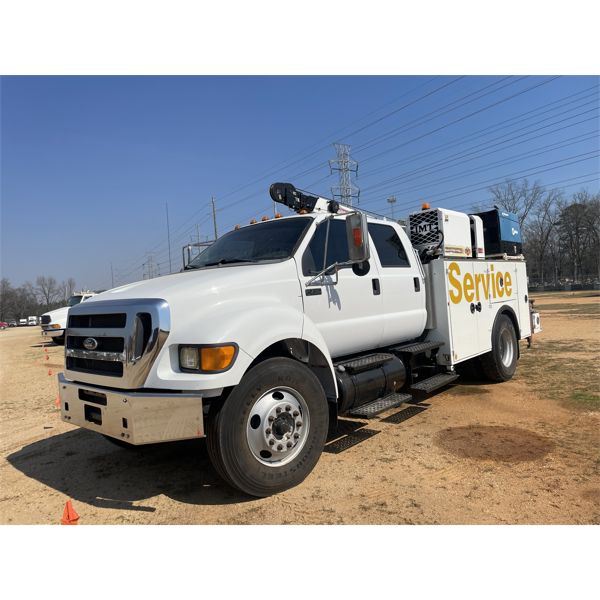 2015 FORD F750 XL Service / Mechanic Truck