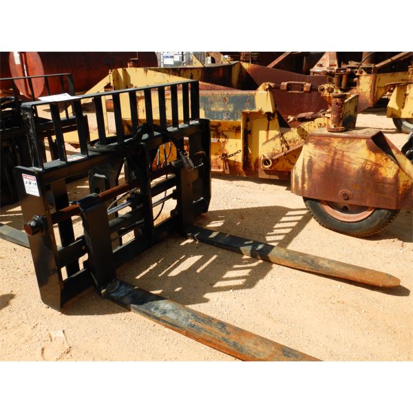FORKLIFT ASSEMBLY Loader Attachments
