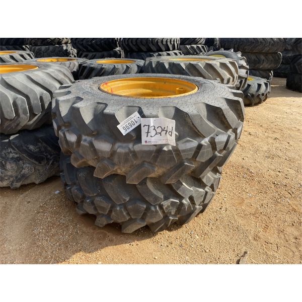 (2) 17.5-25 TIRES W/ RIMS