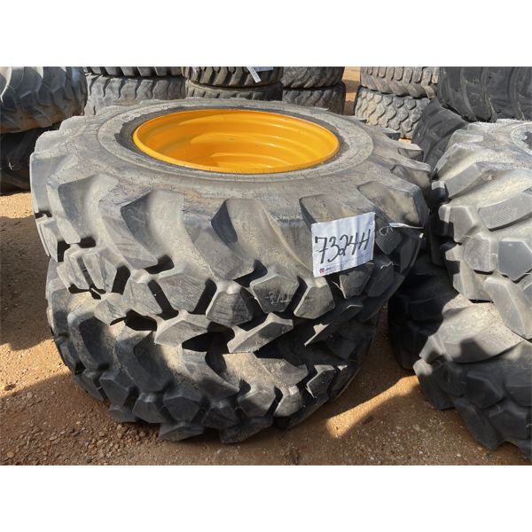 (2) 17.5-25 TIRES W/ RIMS