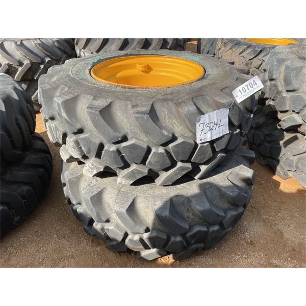 (2) 17.5-25 TIRES W/ RIMS