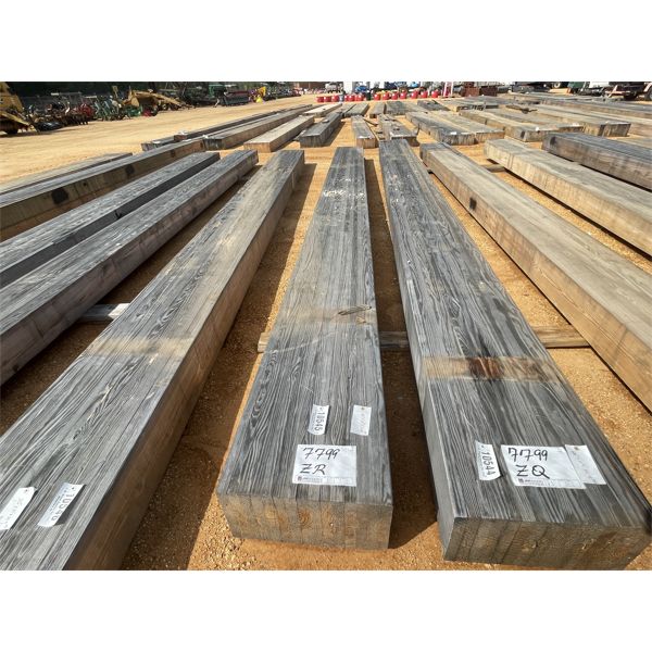 20" x 10" x 22.5' LAMINATED WOOD BEAM