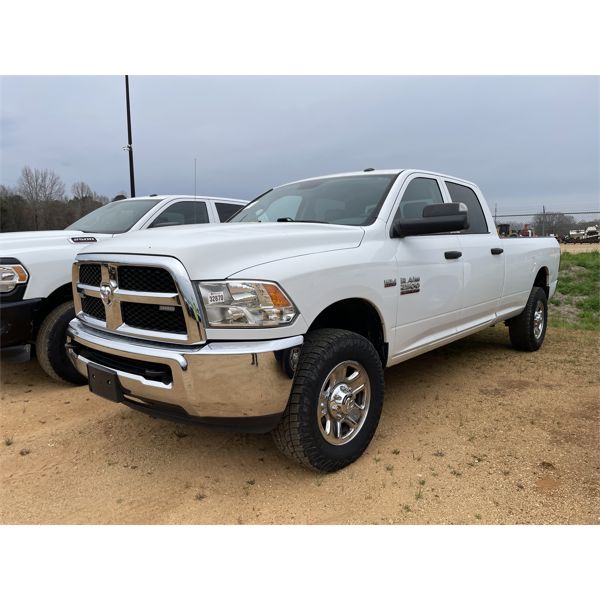 2018 RAM TRADESMAN 2500 HEAVY DUTY Pickup Truck
