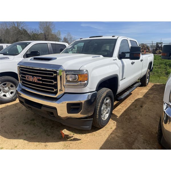 2019 GMC SIERRA 2500 HD Pickup Truck
