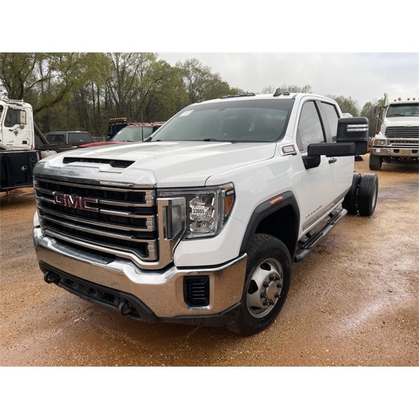 2020 GMC 3500 HD Cab and Chassis Truck