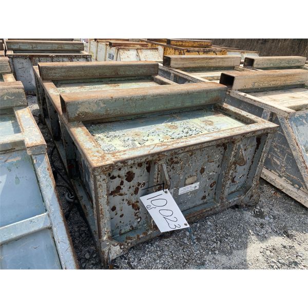 BISHOP LIFTING SKIP PAN