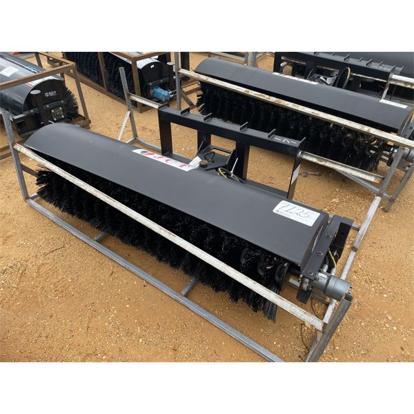 JCT 72" BROOM