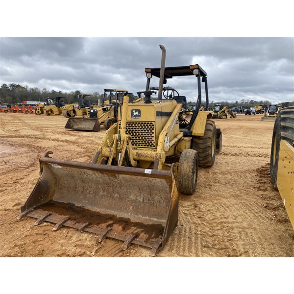 1993 JOHN DEERE 210C Skip Loader