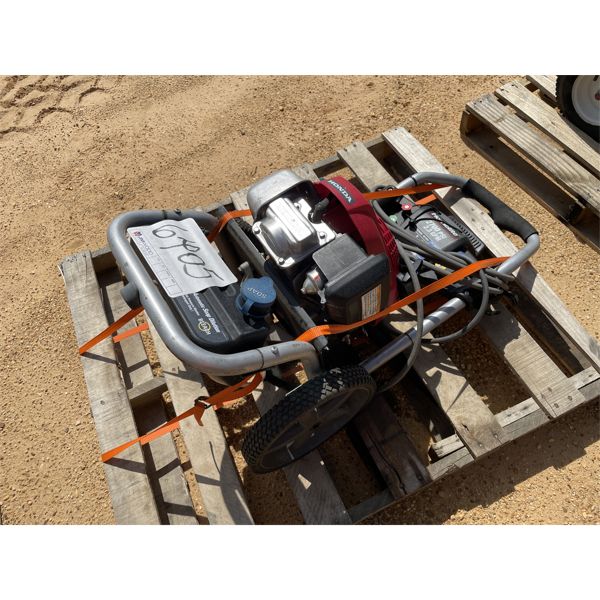 HOME LITE  Pressure Washer
