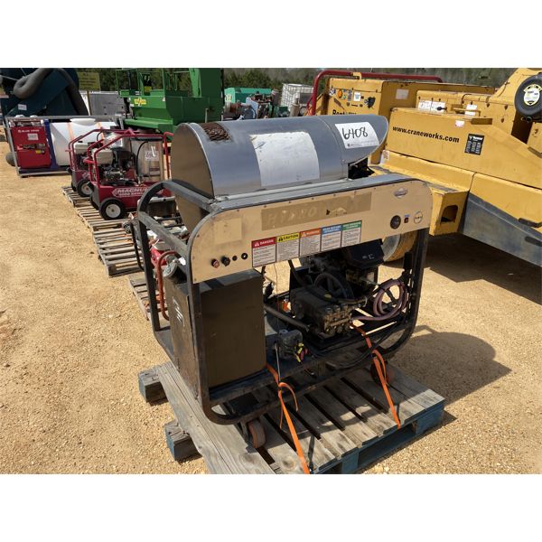 HOT WATER Pressure Washer