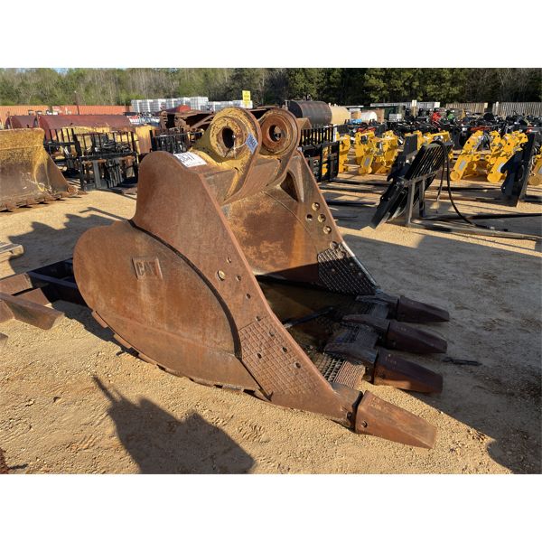 CAT 54" BUCKET