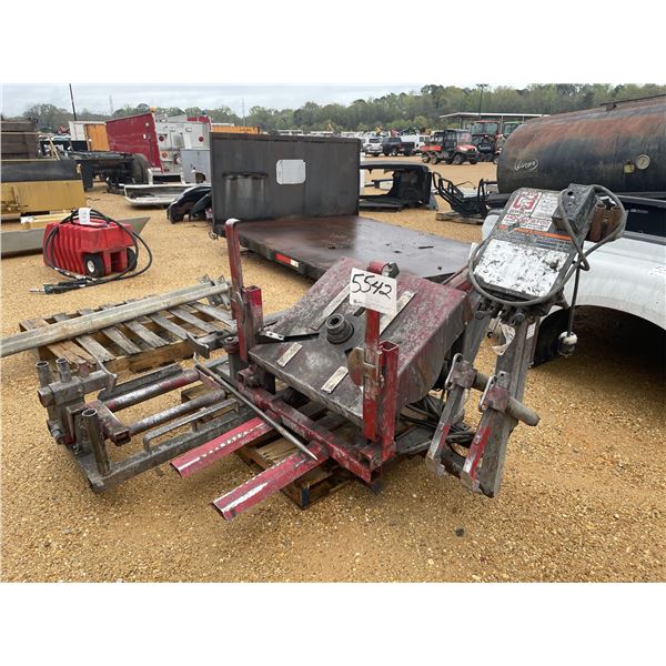 TIRE CHANGING MACHINE