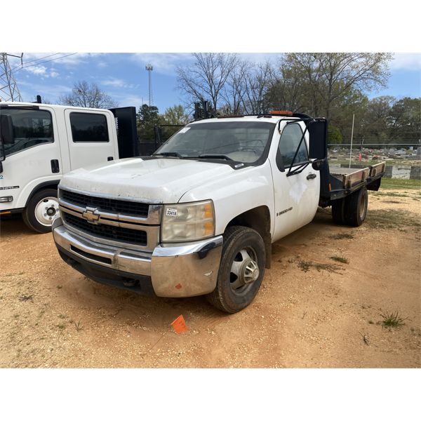 2008 CHEVROLET 3500 HD Flatbed Truck