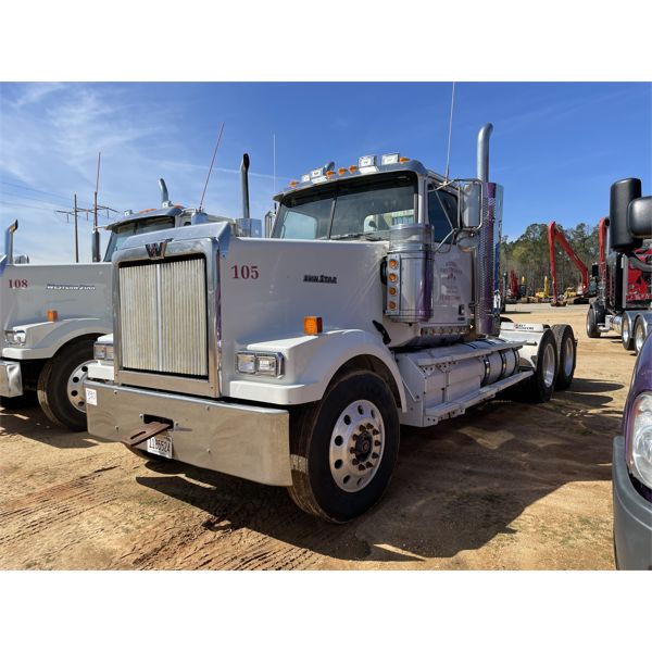 2015 WESTERN STAR 4900 EX Day Cab Truck