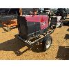 Image 2 : LINCOLN ELECTRIC RANGER 305D WELDER