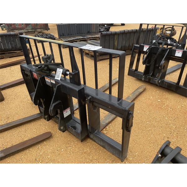 JCB FORK ASSEMBLY W/ HYD TILT Loader Attachments