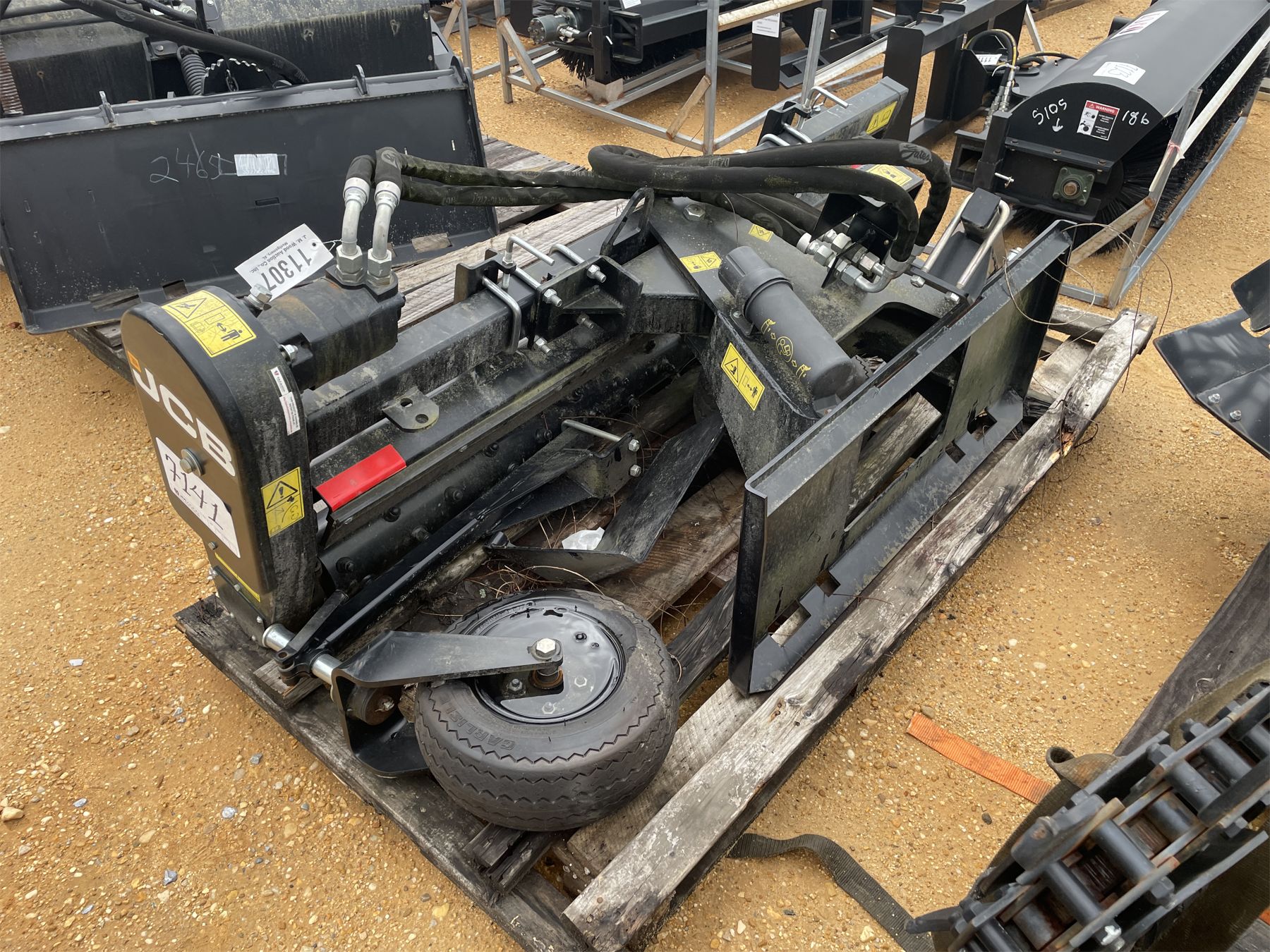 JCB 72" POWER RAKE J.M. Wood Auction Company, Inc.