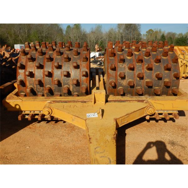 12' DOUBLE DRUM SHEEP FOOT COMPACTOR