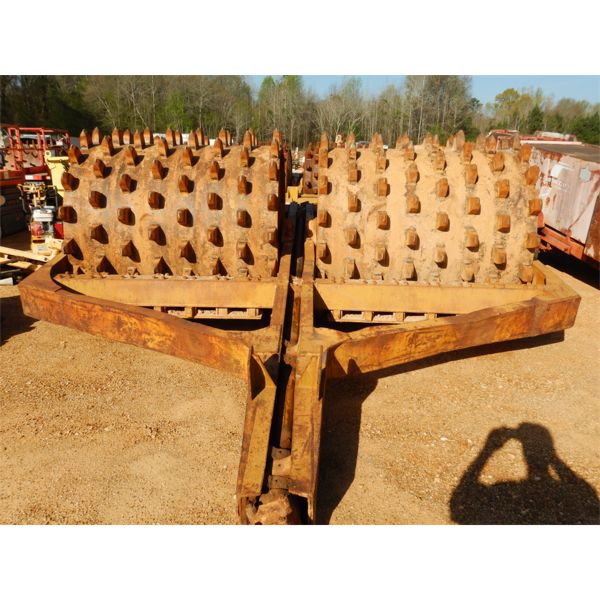 14' DOUBLE DRUM SHEEP FOOT COMPACTOR