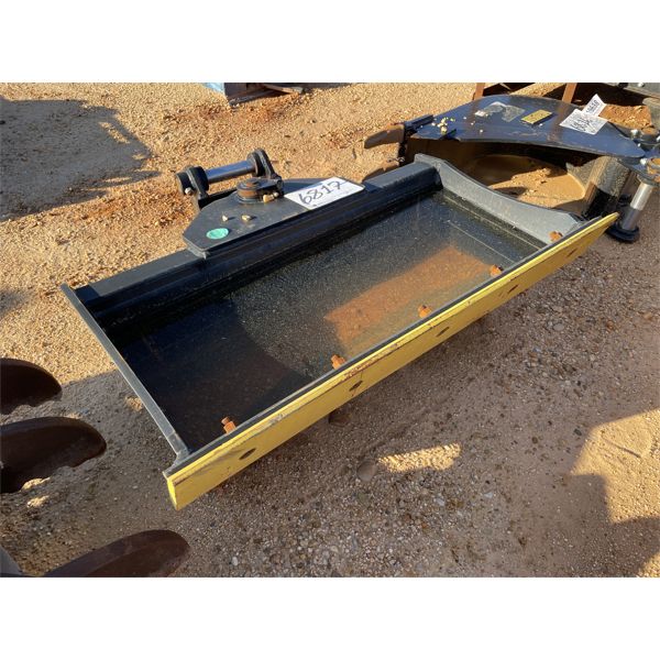 TROJAN 42" CLEANOUT TILT BUCKET