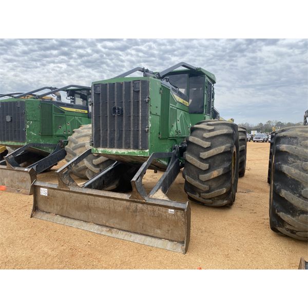 2017 JOHN DEERE 748L Skidder