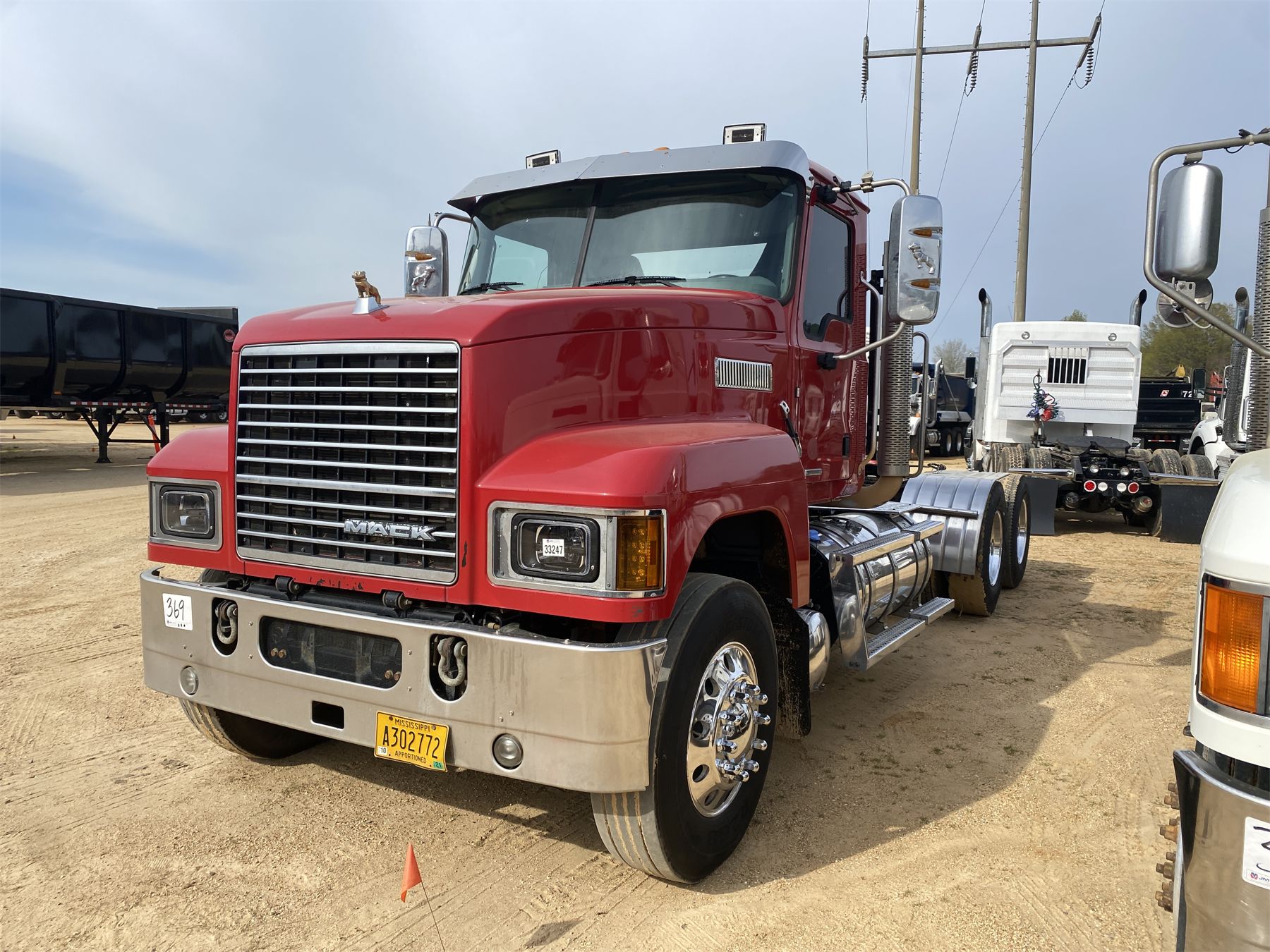 2019 MACK PI64T Day Cab Truck - J.M. Wood Auction Company, Inc.