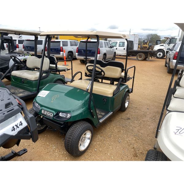 EZ-GO  Golf Cart