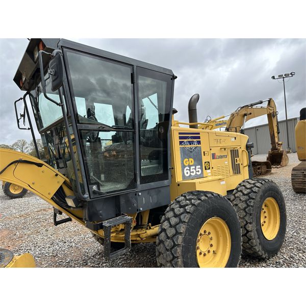 2004 KOMATSU GD655-3C Motor Grader - J.M. Wood Auction Company, Inc.