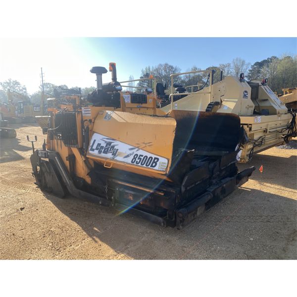 2011 LEEBOY 8500B Asphalt Paver