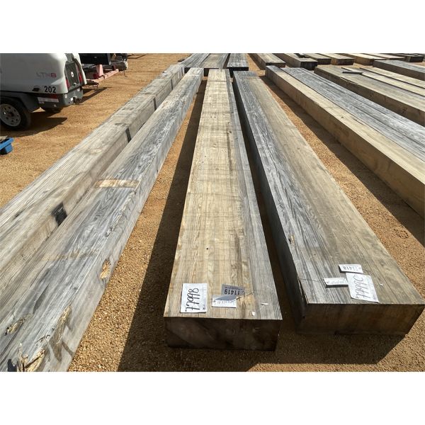 10" x 22" x 27' LAMINATED WOOD BEAM