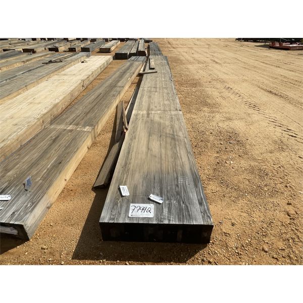 8" x 32" x 30' LAMINATED WOOD BEAM