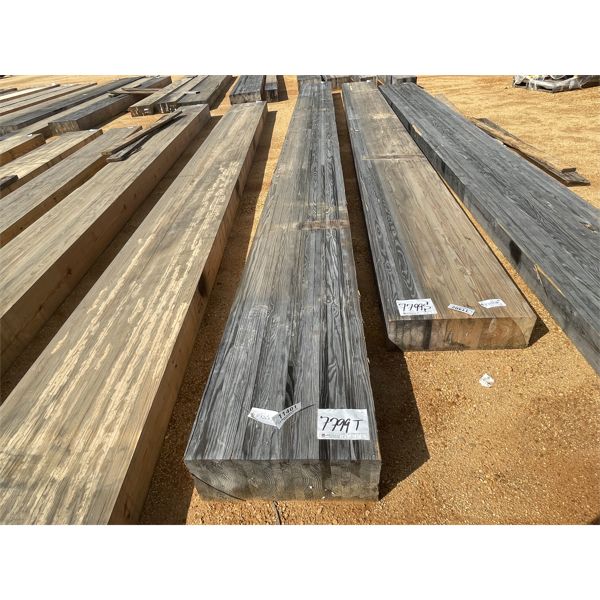 10" x 26" x 31' LAMINATED WOOD BEAM