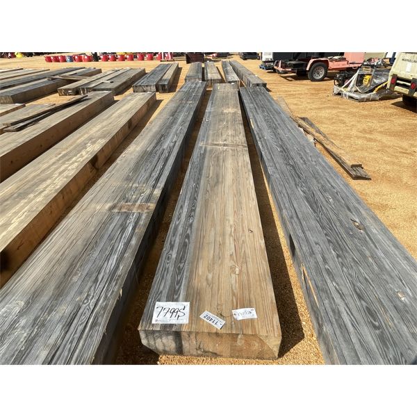 8" x 27" x 28' LAMINATED WOOD BEAM