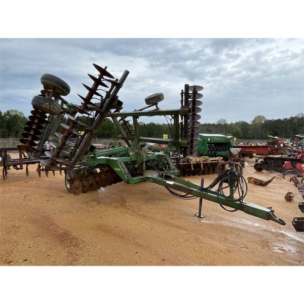 JOHN DEERE 24' Disc