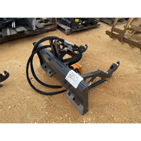 3 POINT HITCH W/ PTO