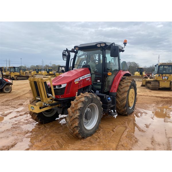 2018 MASSEY FERGUSON 5711S Farm Tractor