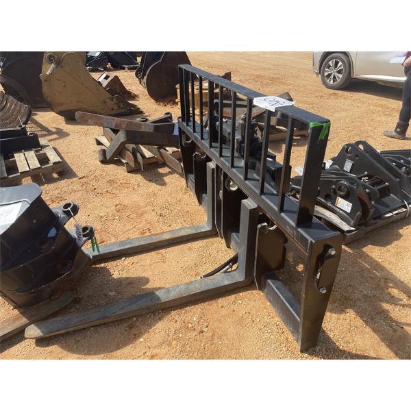 JCB FORK ASSEMBLY W/ TILT