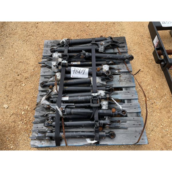 (18) HYD CYLINDERS W/ MOUNTS